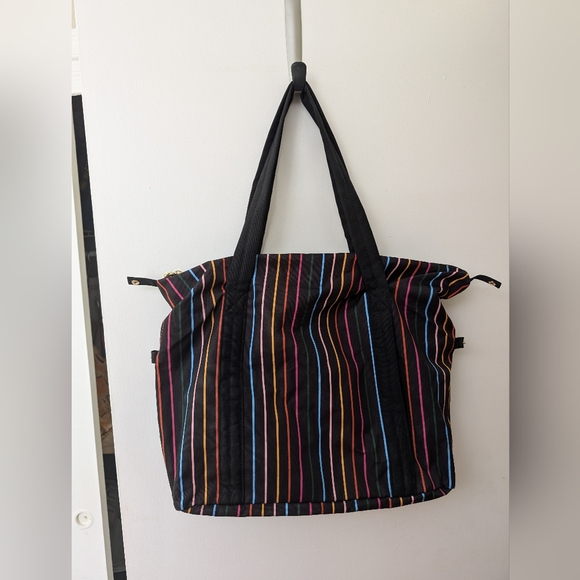 DONATED ban.do Getaway Weekender Bag in Disco Stripe EUC - Picture 1 of 5